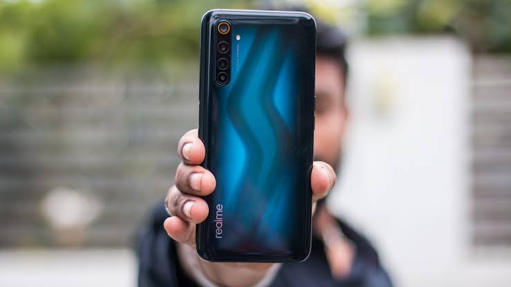 Spesifikasi realme 6 pro