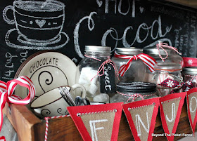 chalkboard, hot cocoa sign, old drawer, mason jars, chocolate, https://goo.gl/U8dcWx