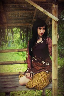 Indonesian village girl photos