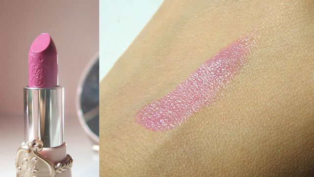 Etude House's Etoinette Special Kit, Etoinette Heart Blusher in PK001 Pink Petal Kiss, Etoinette Crystal Shine Lips in PPK02 Dewy Petal Kiss, an Etoinette Rose Brush and an Etoinette Princess Mirror Review