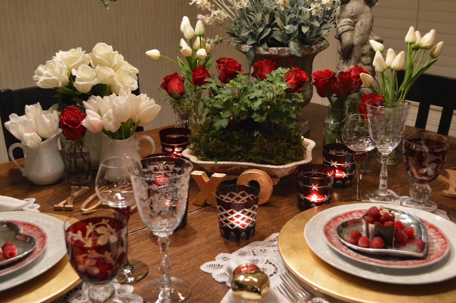 Friendship Life and Style Valentine s Tablescape for Two