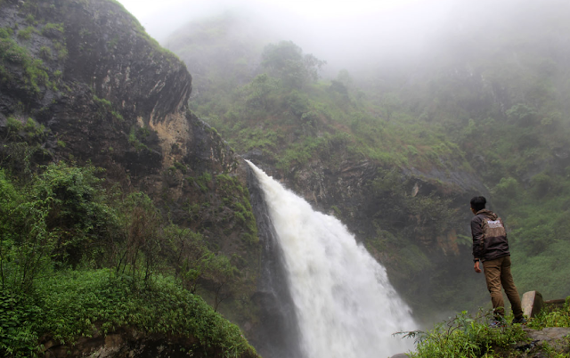 Air Terjun Curug Nyogong serta Aksesnya