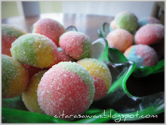 Suji Crystal/Crystal Ball Cookies ~ Blog Kakwan