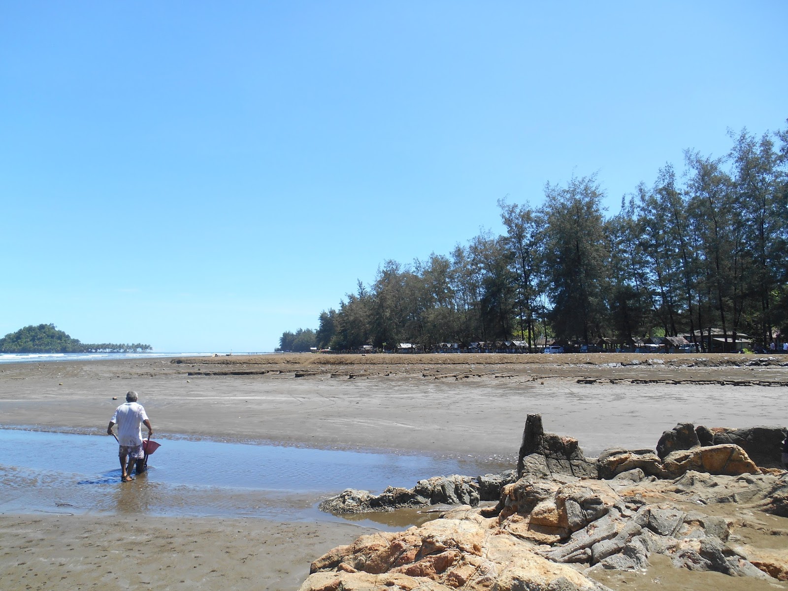 Pantai Air Manis, Legenda Malin Kundang Sumatera Barat 