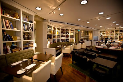 Living room restaurant