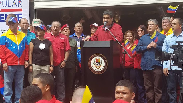 Maduro firmó bases para su constituyente: Expertos reaccionan, “una elección hecha a la medida”