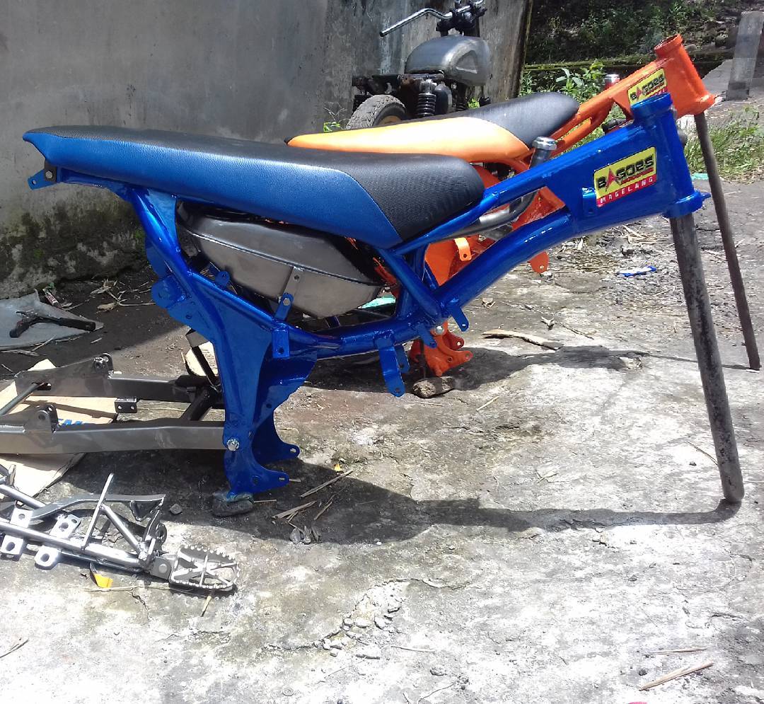 Jual Rangka Grasstrack Bebek Standar Dan Bebek Modif F1zr Jupiter