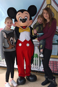 Mickey Mouse, Disneyland Paris, Disney