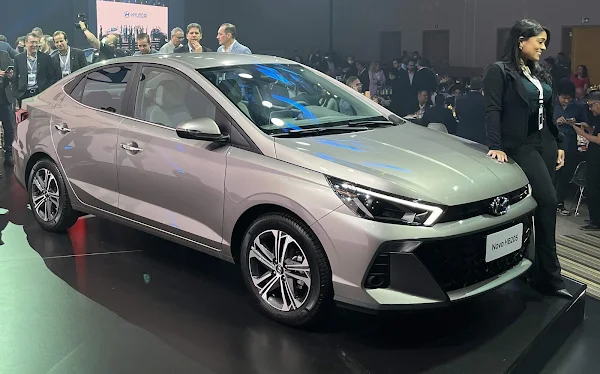 Novo Hyundai HB20S 2023