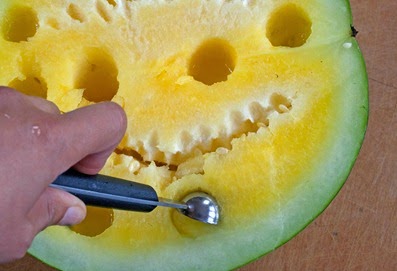 Using a melon baller to form spheres