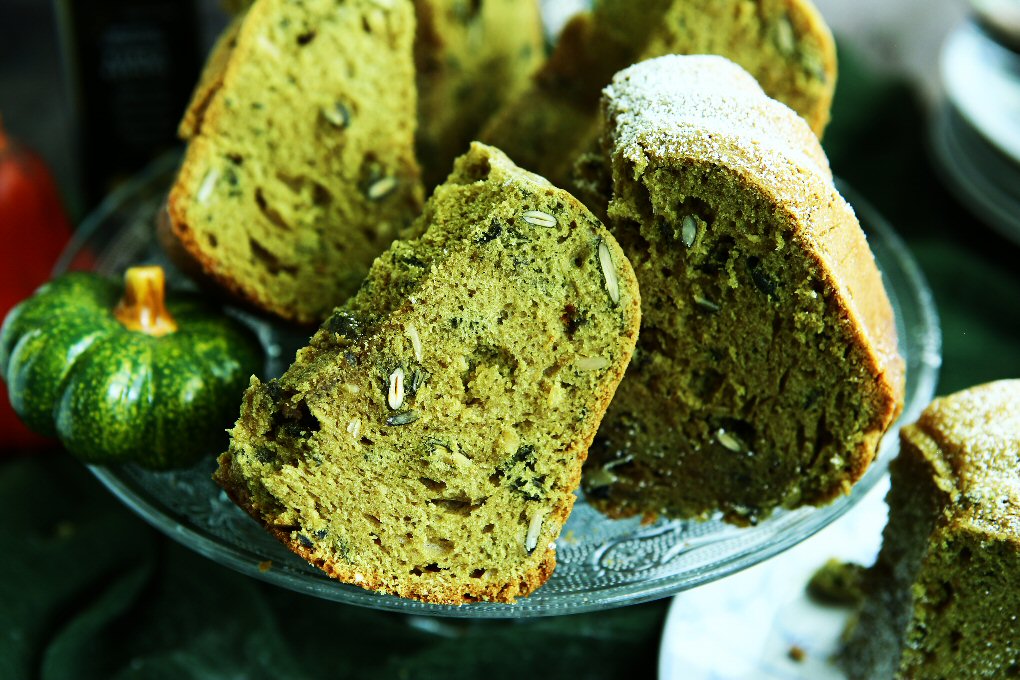 Simple Styrian Pumpkin Seed Oil Bundt Cake