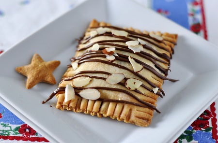 nutella apple almond pop tarts