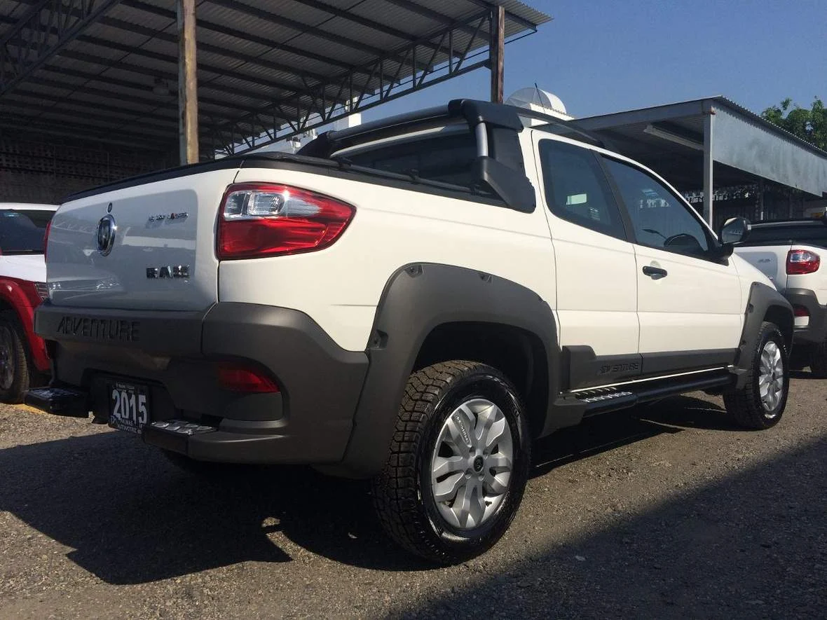 Fiat Strada 2015 RAM 700