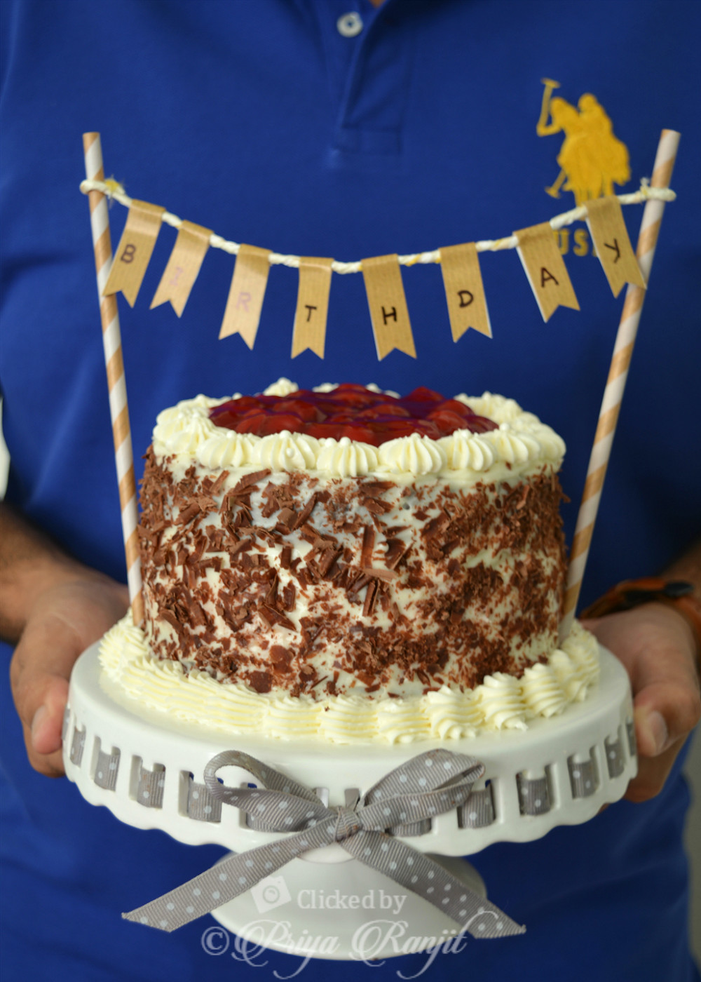 Chocolate Fudge Birthday Cake Baking Recipe