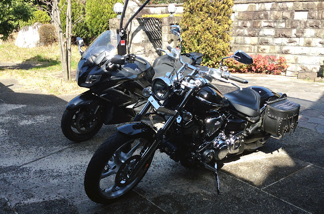 FJR1300ASとXV1900CUレイダー