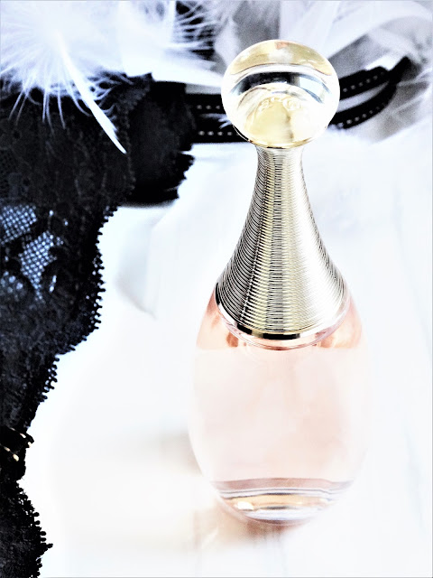 avis J'Adore In Joy de Dior, nouveau parfum dior, j'adore dior, dior j'adore, in joy dior, avis j'adore dior, parfum femme dior, parfum été dior, blog parfum, j'adore dior review