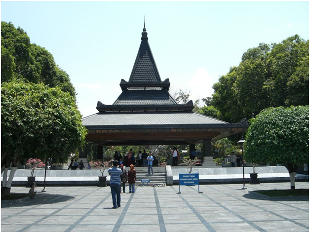 Tempat Wisata Di Jawa Timur Ini Lebih Seru Dikunjungi Dengan