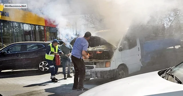 O camionetă a luat foc în benzinăria Petrom de lângă Bazarul Suceava