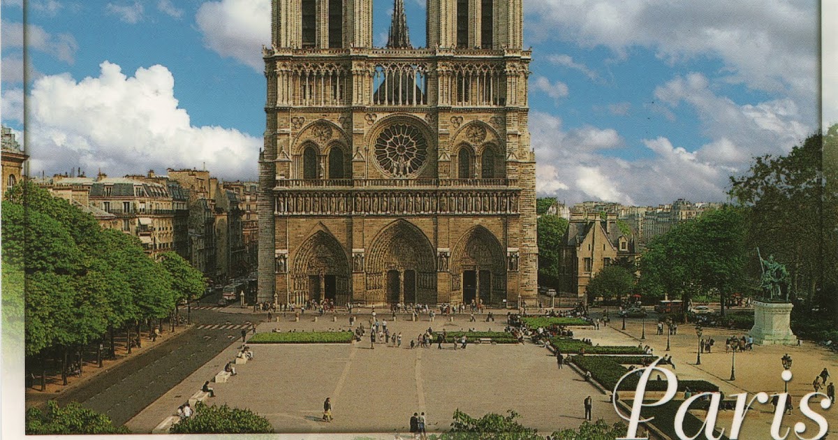 Gersyko swap: PARIS - Cathédral Notre-Dame : square in front of the