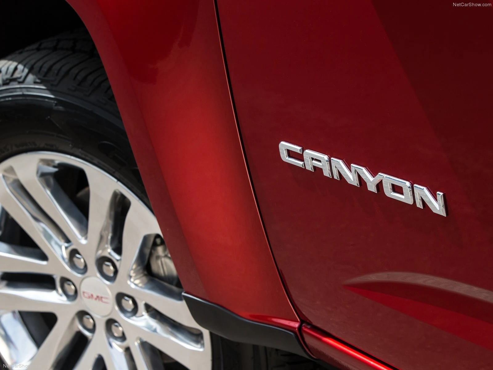Hình ảnh xe ô tô GMC Canyon 2015 & nội ngoại thất