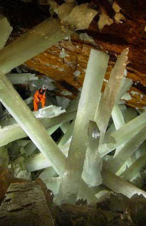  Cave of Crystals, Mexico