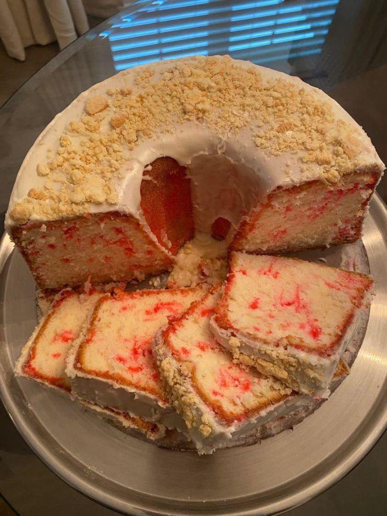 Strawberry Crunch Pound Cake