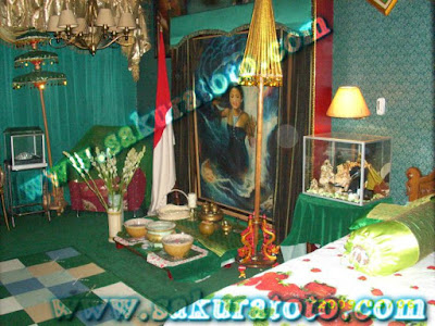 Sakuratotomisteri.blogspot.com - 4 Tempat Yang Dipercaya Menuju Ke Istana Nyi Roro Kidul