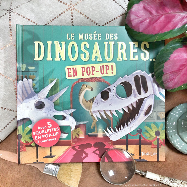 Le musée des dinosaures... en pop up !