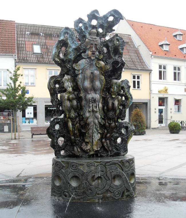 Slattenpatten, Aksel Torv, Næstved