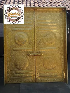 Replika Pintu Kabah Kuningan 200 Cm X 250 Cm