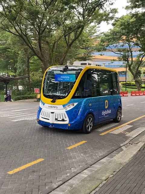 Navya Arma Bus Otomatis Pertama di Indonesia