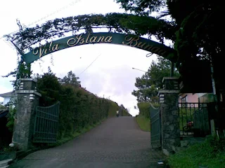 Villa Istana Bunga Parongpong Karyawangi Lembang