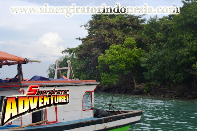 paket tour tanjung lesung