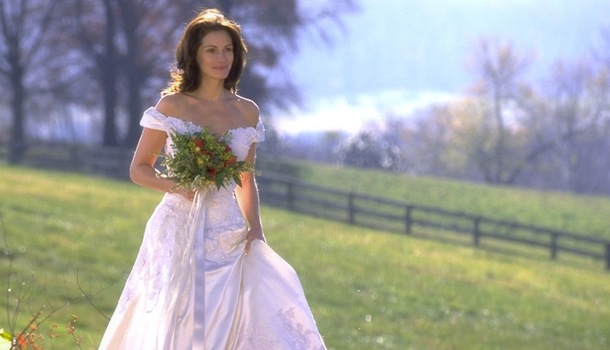 julia roberts wedding dress runaway. Julia Roberts as Maggie
