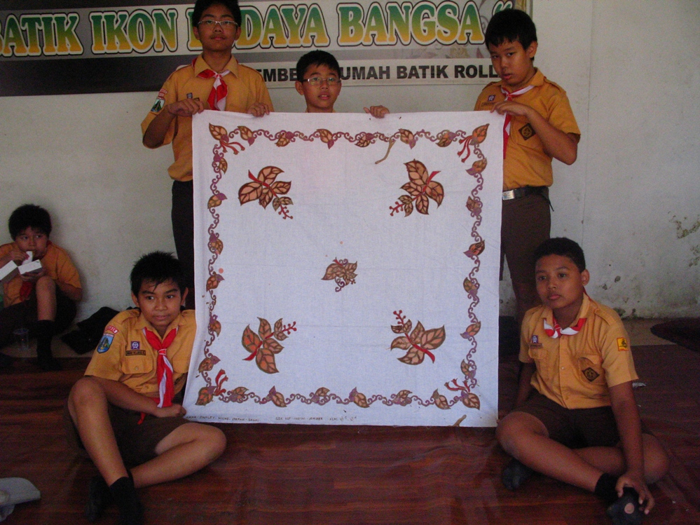Pengenalan Batik  Budaya Indonesia di Sekolah Lianny Hendrawati