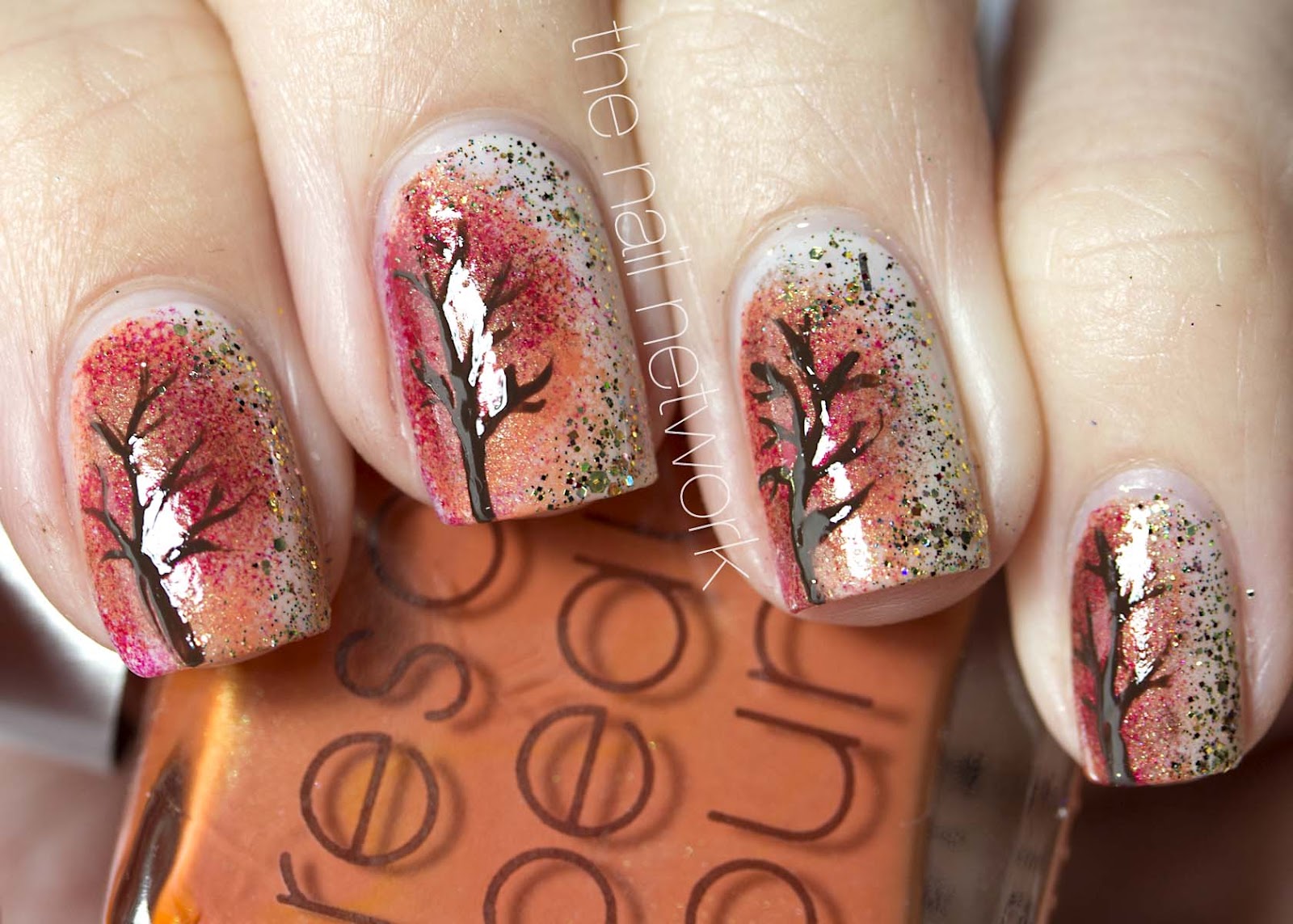 The Nail Network: Festive Autumn Tree/Foliage Nail Art