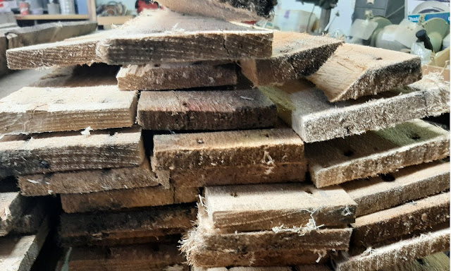 Stray Drawers Made From Pallet Wood