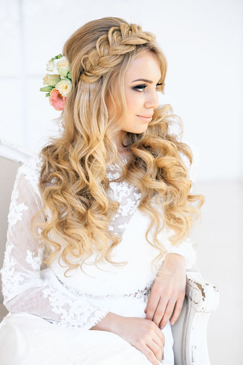 10 Amazing Hairstyles For All Lovely Girls Out There