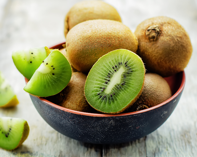 Voici 10 recettes succulentes à faire avec vos restes de kiwi