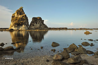 tanjung layar pantai sawarna