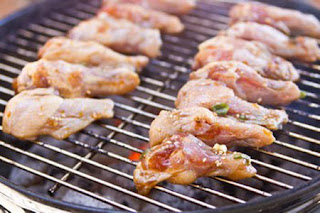 Tự làm cánh gà nướng BBQ