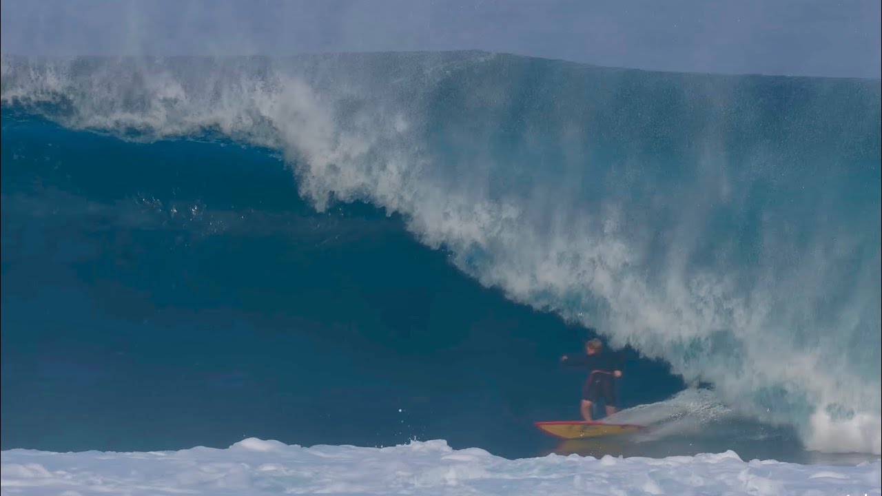 THE THREE FLORENCE BROTHERS SURF ONE CRAZY SESSION AT PIPELINE