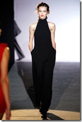 Hakaan Ready-To-Wear Fall 2011 Runway Photos 9