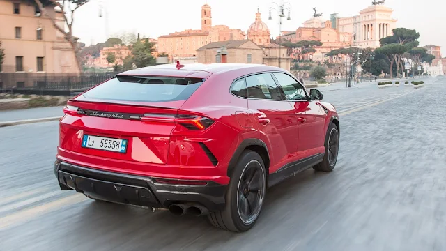 2018 New Lamborghini Urus Super SUV back view