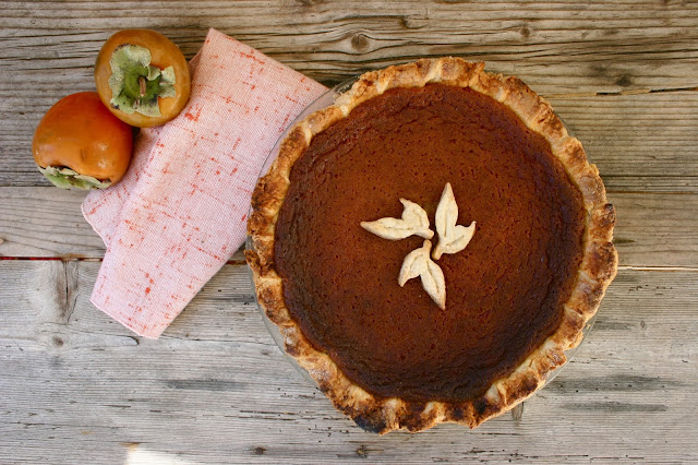 Hoosier Mama's Persimmon Pie