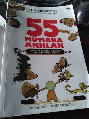 Cover Buku 55 Mutiara Akhlak