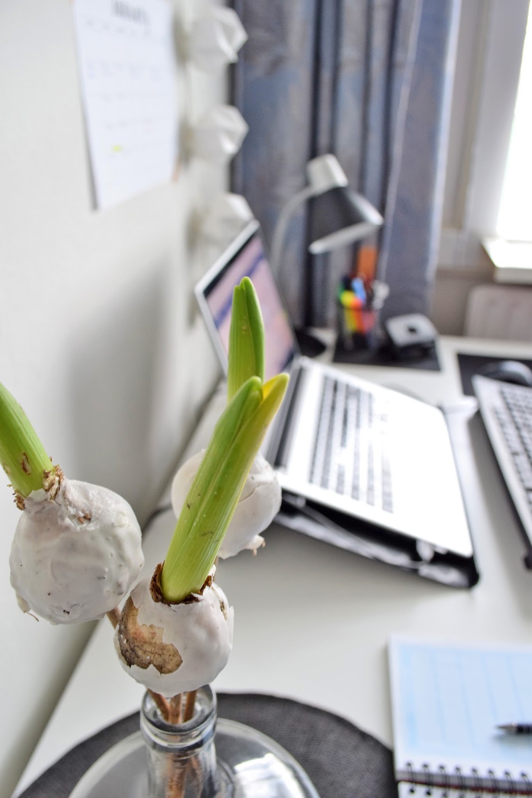 your office desk styling