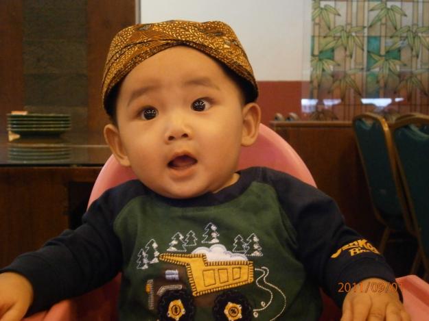 Download Foto Bayi Lucu