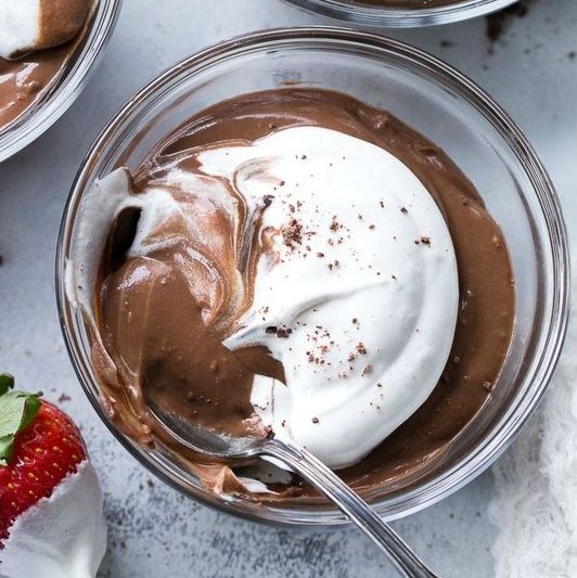 Easy Paleo & Vegan Chocolate Pudding {Dairy-Free} #Paleo #Diet