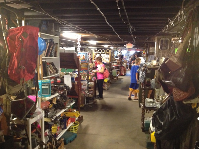 NFT Underground Flea Market